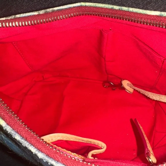 Dooney & Bourke Bag 🩷🔥 - Picture 7 of 9